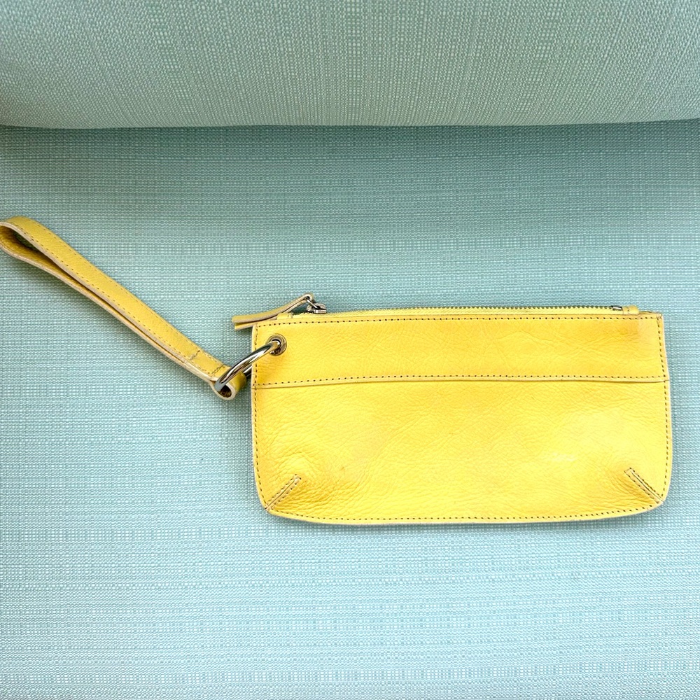 Used Banana Republic Wristlet